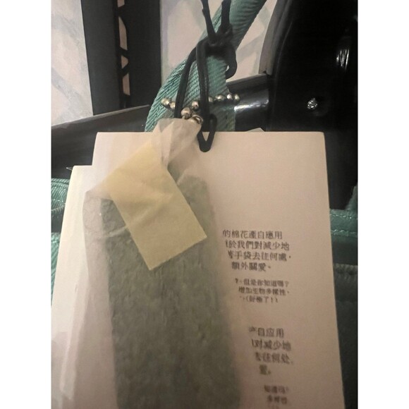 Coach Cargo 26 tote bag in HTF green canvas with an embroidered logo. NWT. - Picture 5 of 12